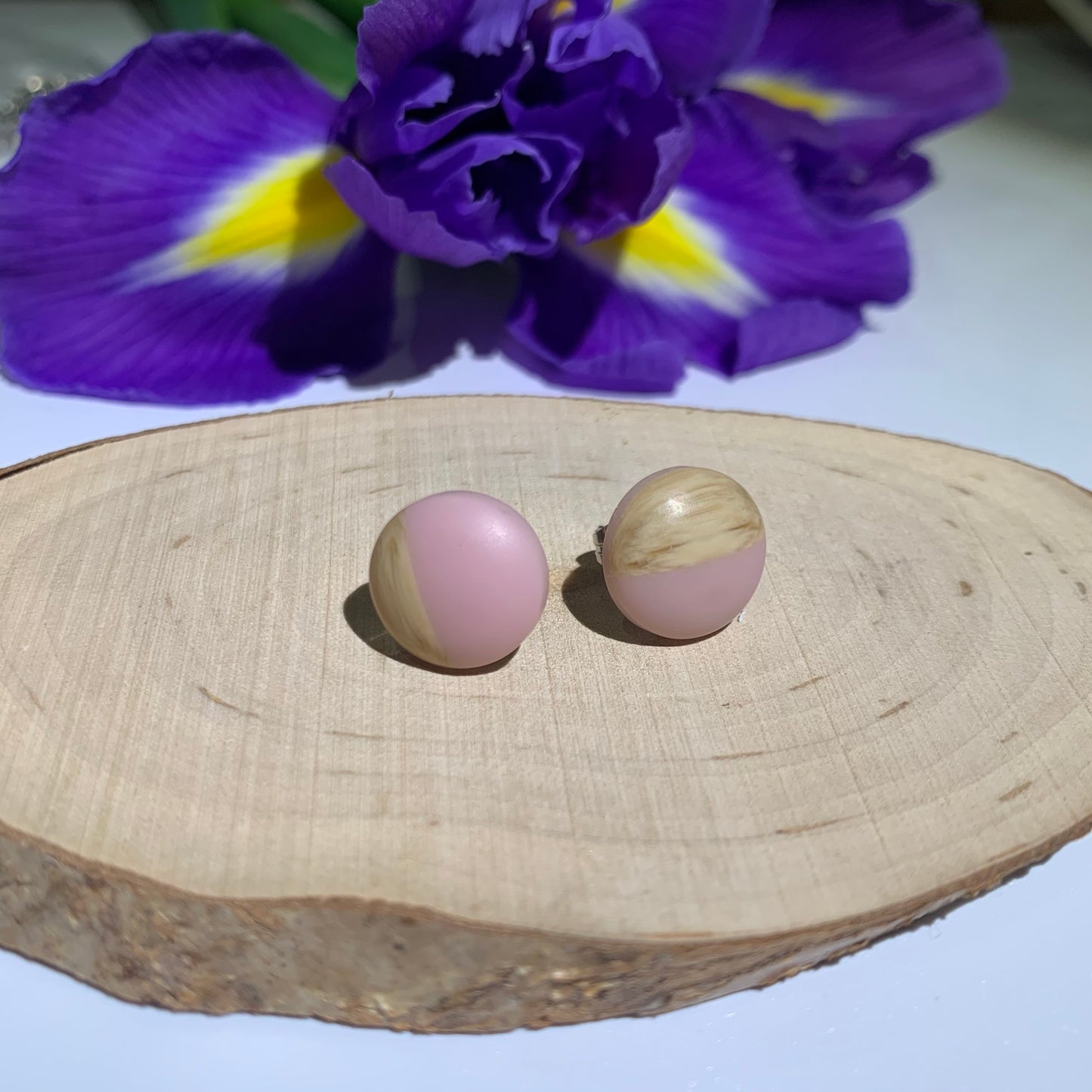Stud Earrings. Half wooden and half pastel coloured resin stud earrings. Cute earrings. Pastel earrings. Earrings for women. 